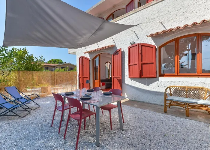 Elba Bellavista -- Casa Palmaiola -- *